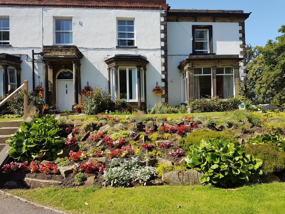 Heath House Bed and Breakfast Dewsbury Eksteriør billede